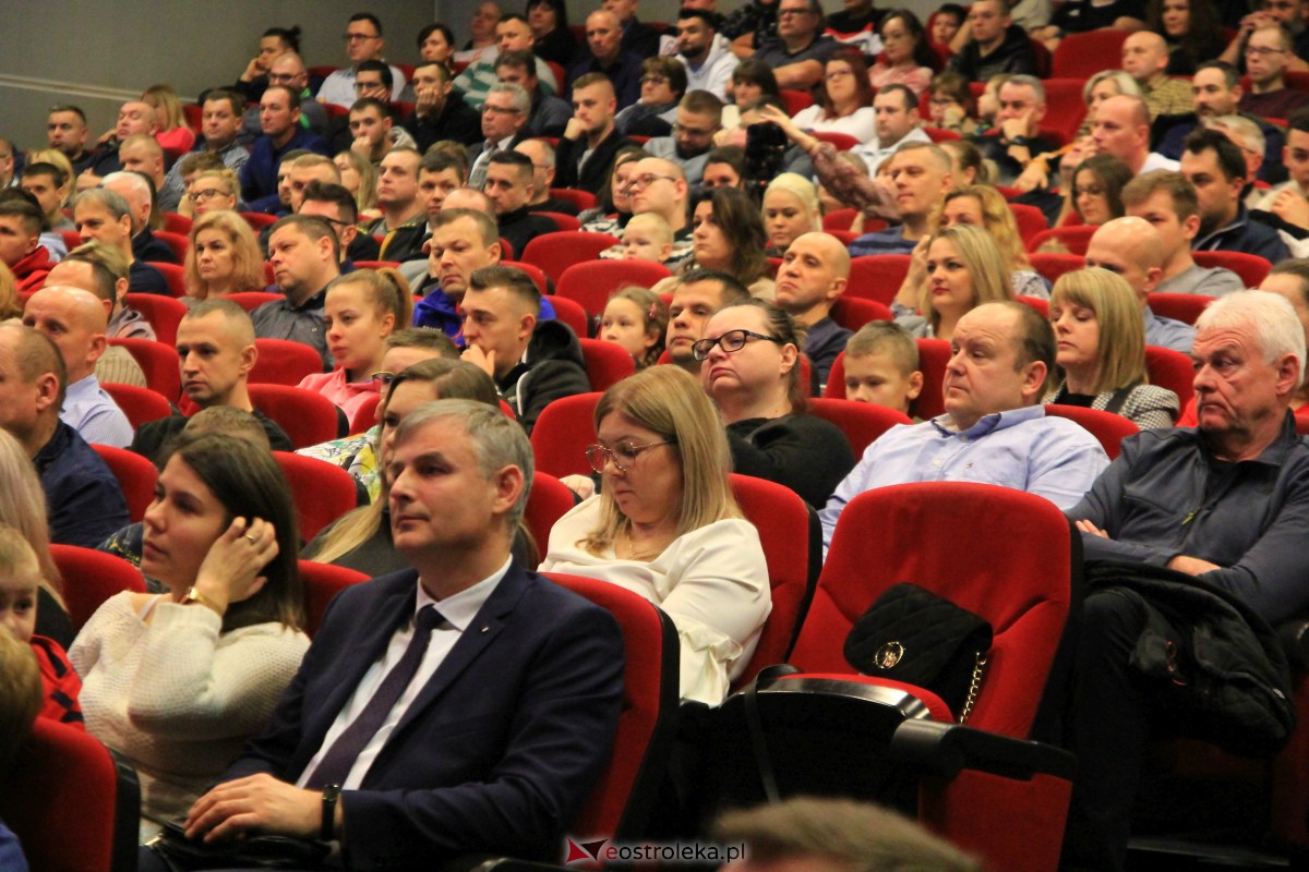Roczna gala klubów Honorowych Dawców Krwi w OCK [25.11.2023] - zdjęcie #117 - eOstroleka.pl