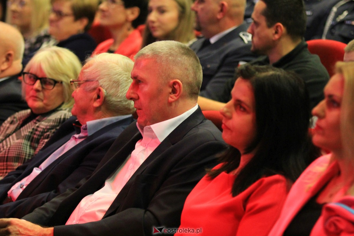 Roczna gala klubów Honorowych Dawców Krwi w OCK [25.11.2023] - zdjęcie #104 - eOstroleka.pl