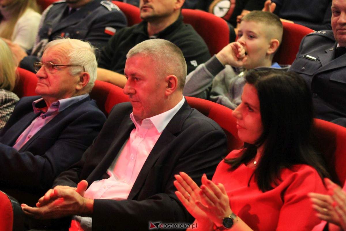 Roczna gala klubów Honorowych Dawców Krwi w OCK [25.11.2023] - zdjęcie #87 - eOstroleka.pl