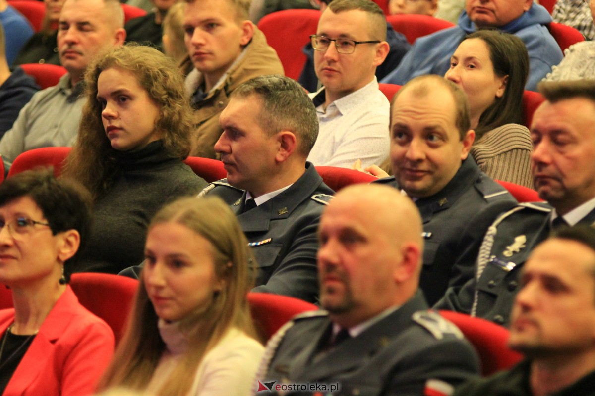Roczna gala klubów Honorowych Dawców Krwi w OCK [25.11.2023] - zdjęcie #84 - eOstroleka.pl