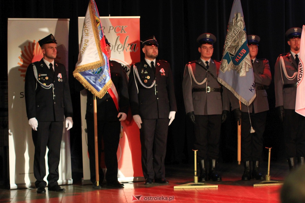 Roczna gala klubów Honorowych Dawców Krwi w OCK [25.11.2023] - zdjęcie #67 - eOstroleka.pl