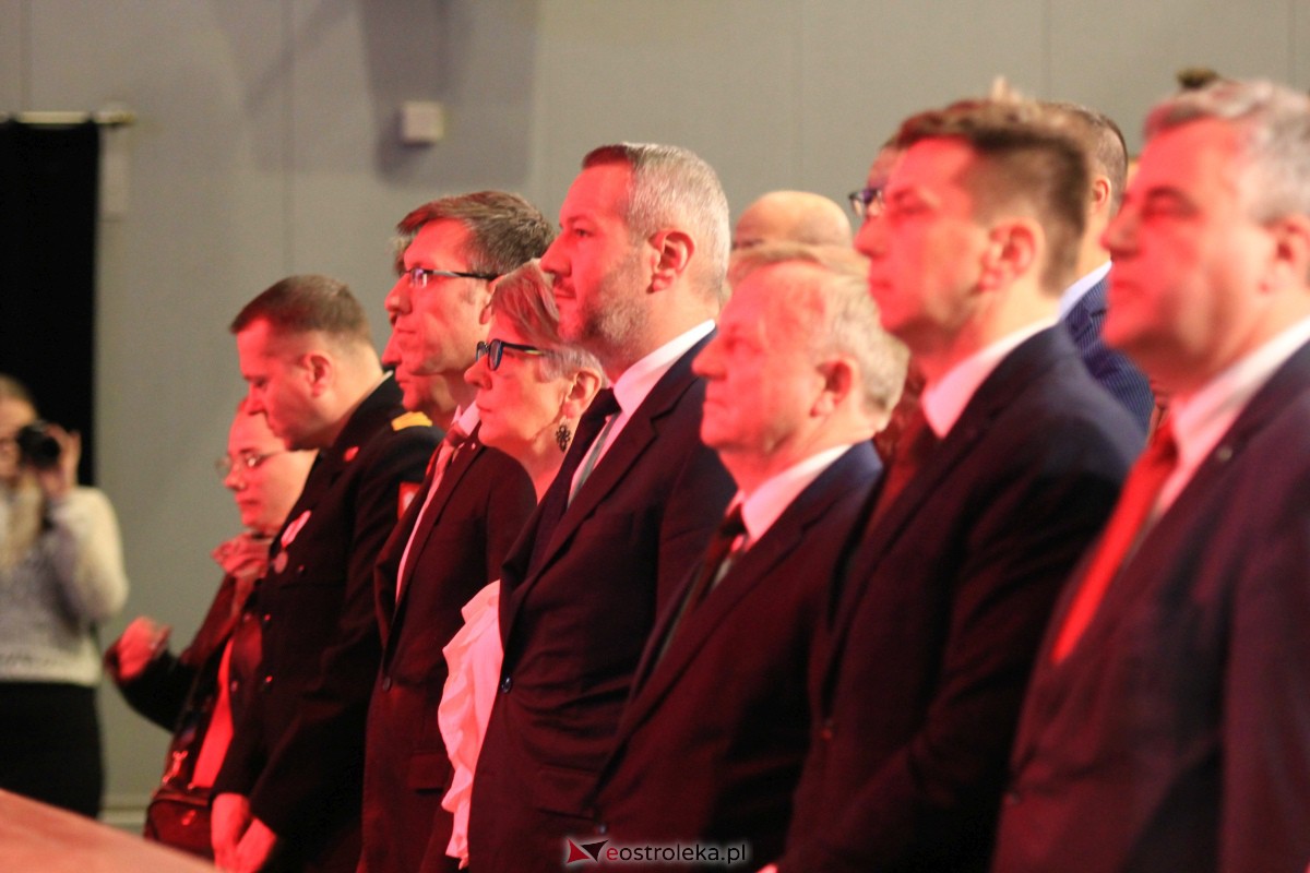 Roczna gala klubów Honorowych Dawców Krwi w OCK [25.11.2023] - zdjęcie #58 - eOstroleka.pl