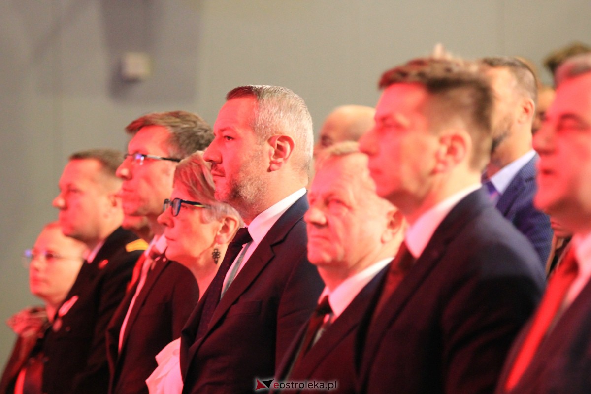 Roczna gala klubów Honorowych Dawców Krwi w OCK [25.11.2023] - zdjęcie #52 - eOstroleka.pl