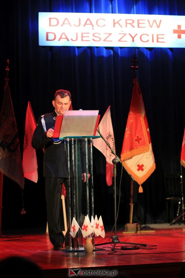 Roczna gala klubów Honorowych Dawców Krwi w OCK [25.11.2023] - zdjęcie #48 - eOstroleka.pl