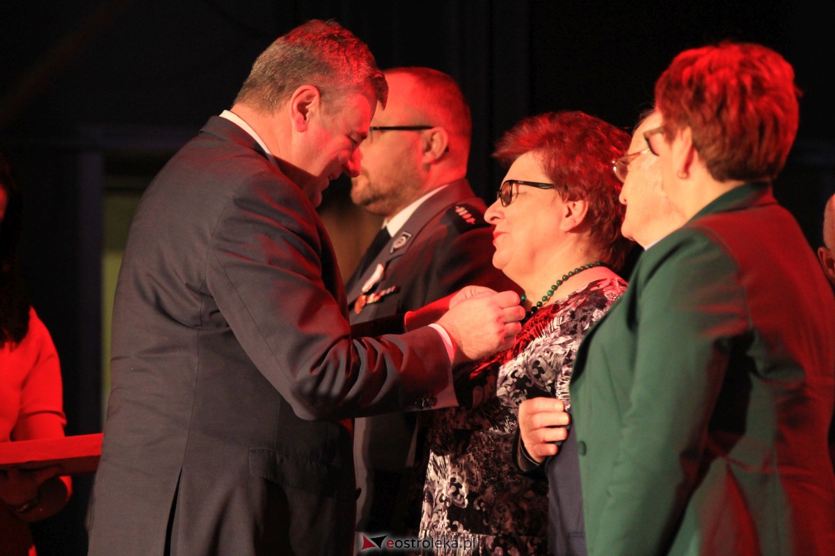 Roczna gala klubów Honorowych Dawców Krwi w OCK [25.11.2023] - zdjęcie #41 - eOstroleka.pl