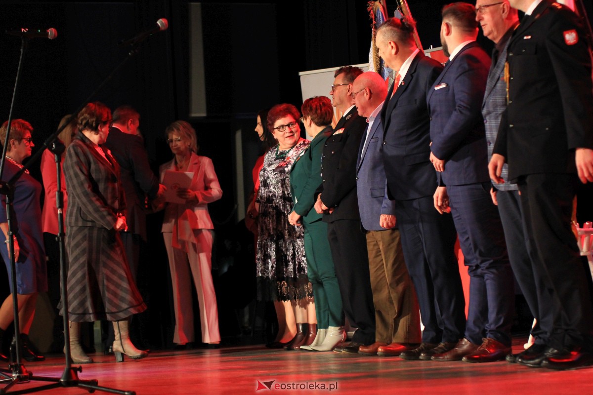 Roczna gala klubów Honorowych Dawców Krwi w OCK [25.11.2023] - zdjęcie #24 - eOstroleka.pl