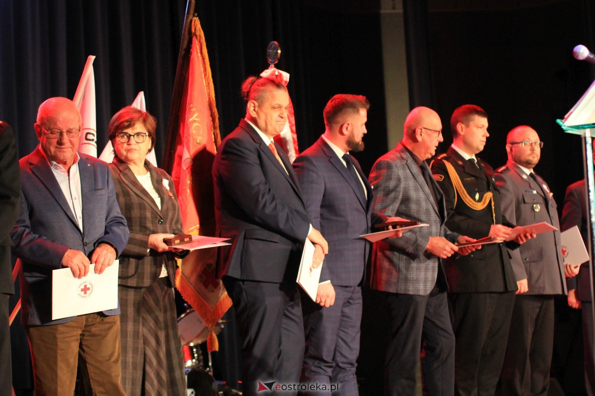 Roczna gala klubów Honorowych Dawców Krwi w OCK [25.11.2023] - zdjęcie #8 - eOstroleka.pl