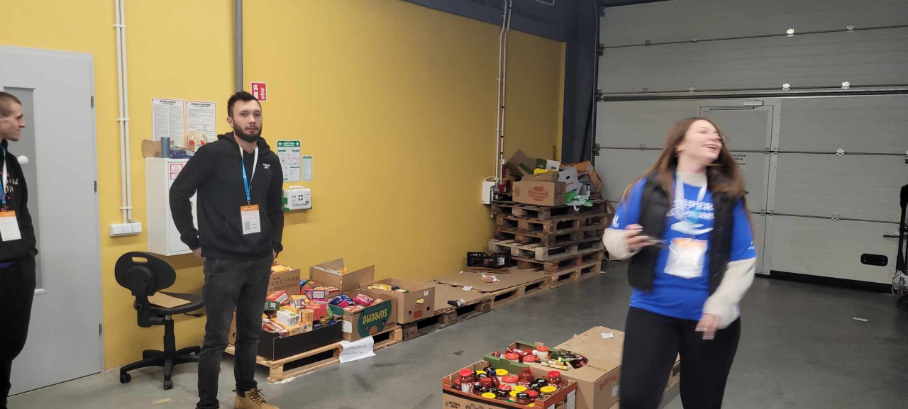 Świąteczna Zbiórka Żywności 2023 - drugi dzień akcji [25.11.2023] - zdjęcie #6 - eOstroleka.pl