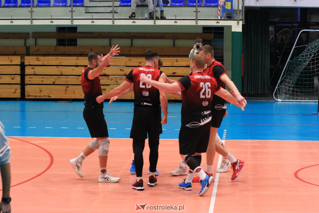 SPS Volley Ostrołęka - Polcanex Kobyłka [25.11.2023] - zdjęcie #77 - eOstroleka.pl