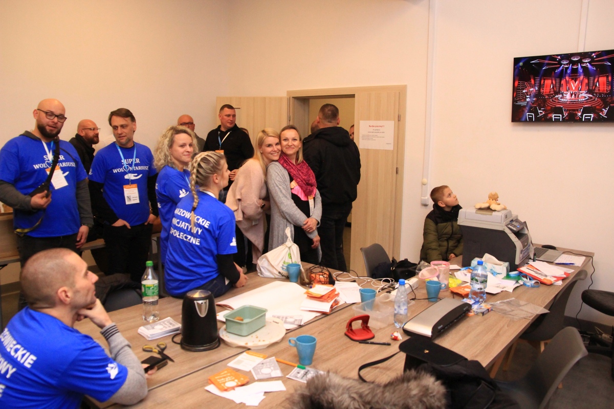 Świąteczna Zbiórka Żywności 2023 - podsumowanie akcji [25.11.2023] - zdjęcie #5 - eOstroleka.pl