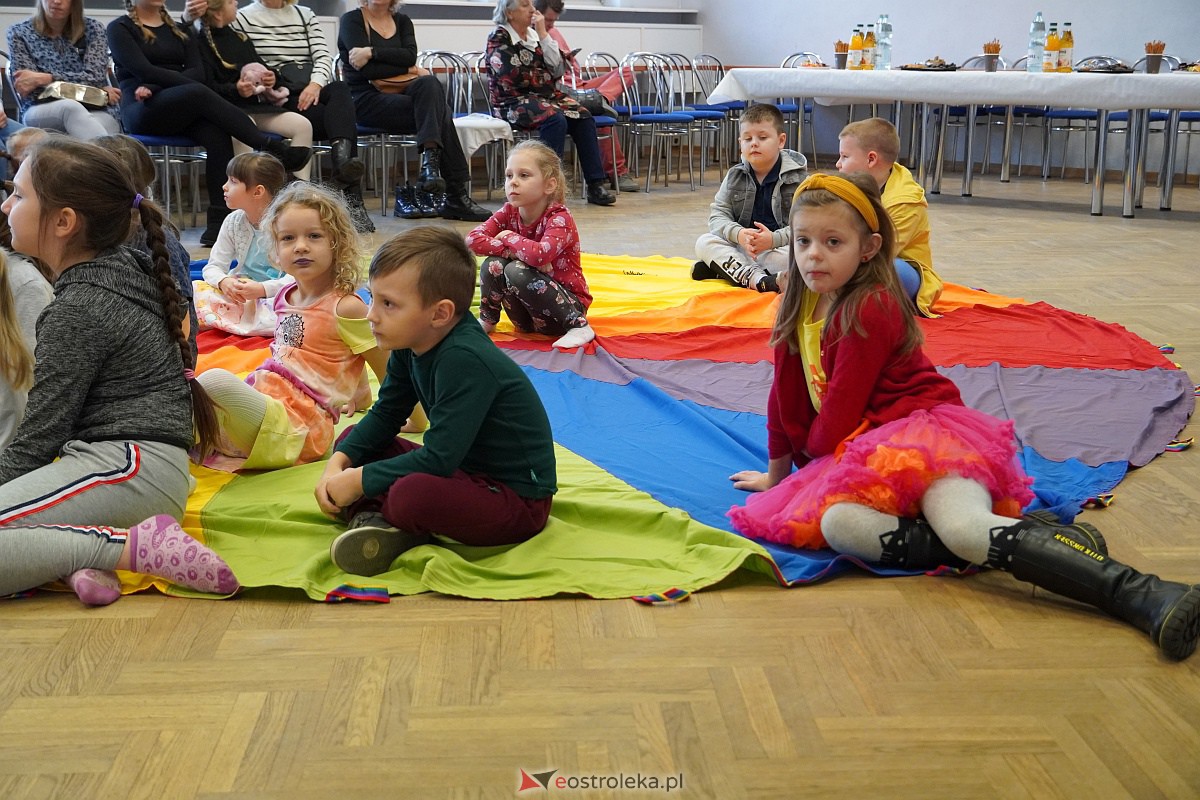 Andrzejki dla dzieci z Ostrołęcką Spółdzielnią Mieszkaniową [26.11.2023] - zdjęcie #39 - eOstroleka.pl