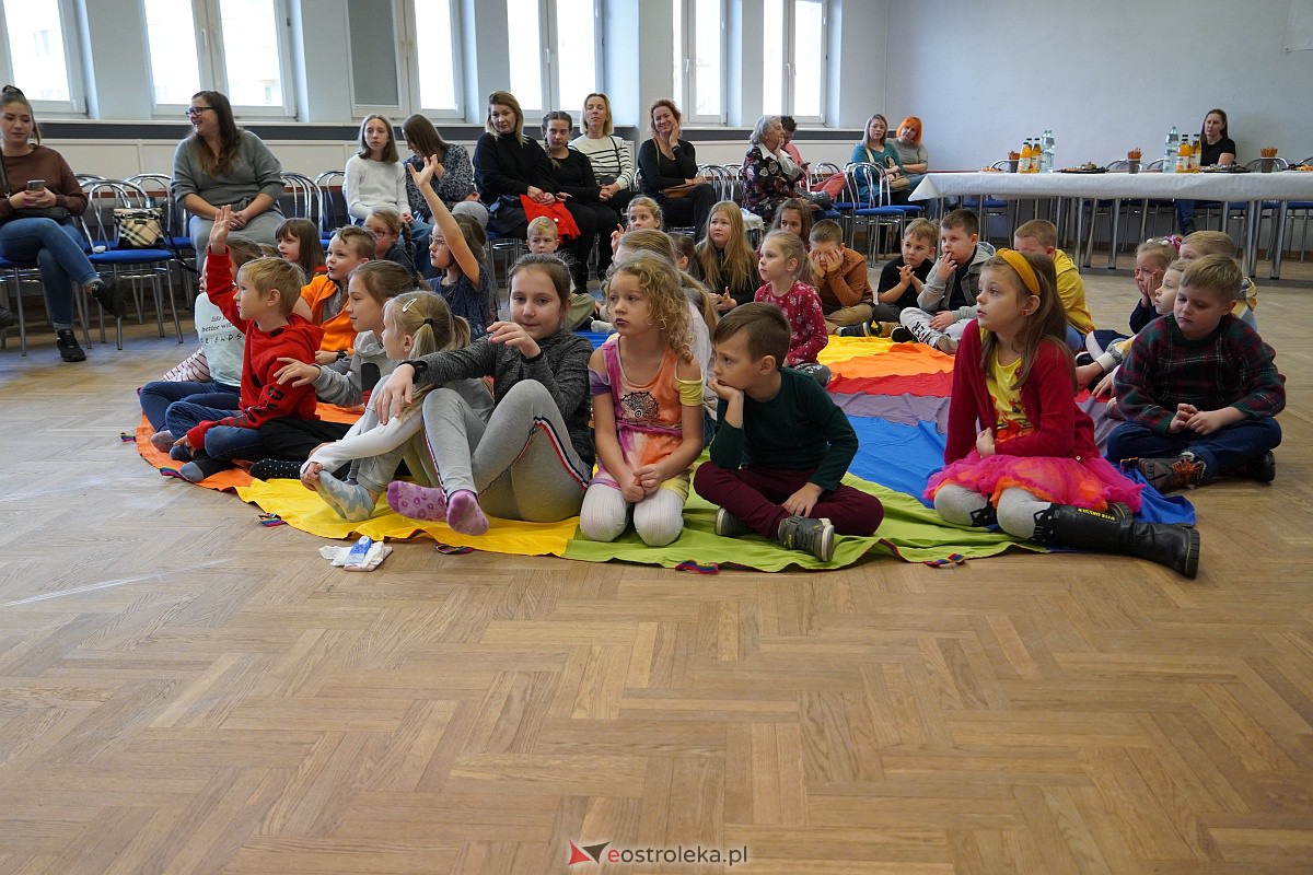 Andrzejki dla dzieci z Ostrołęcką Spółdzielnią Mieszkaniową [26.11.2023] - zdjęcie #20 - eOstroleka.pl