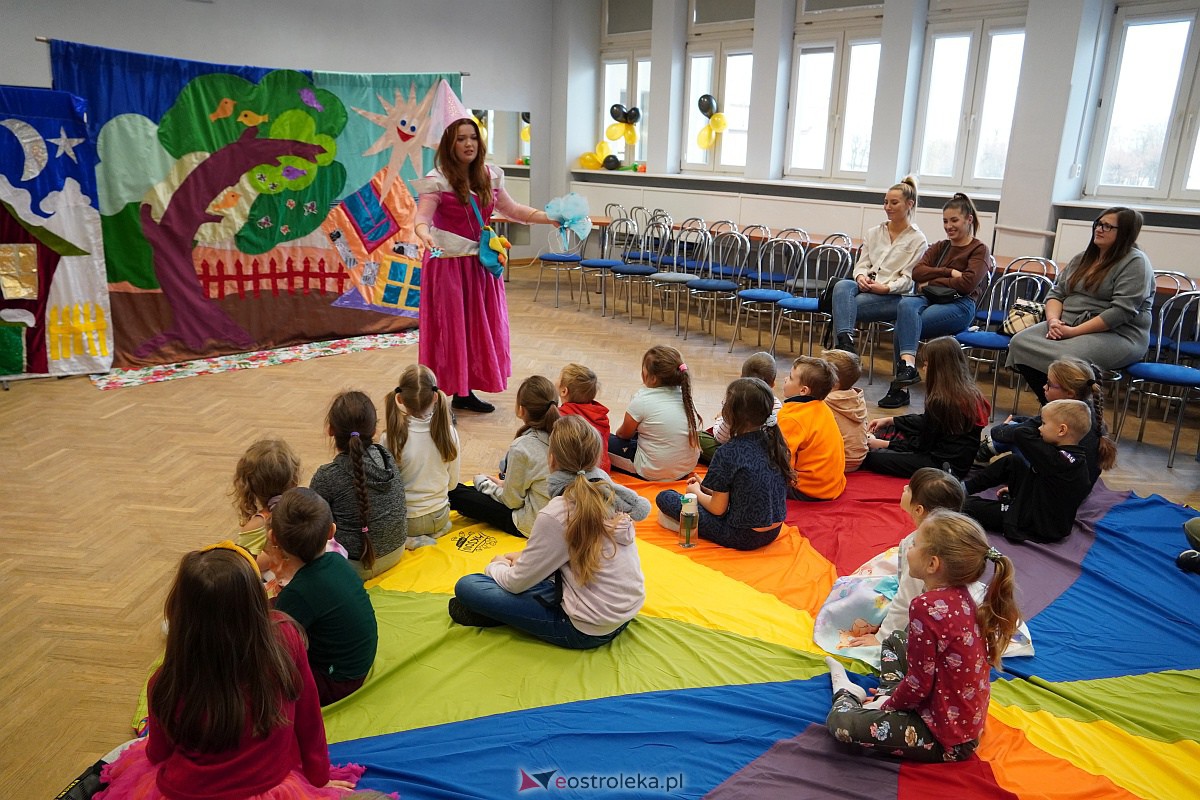 Andrzejki dla dzieci z Ostrołęcką Spółdzielnią Mieszkaniową [26.11.2023] - zdjęcie #8 - eOstroleka.pl