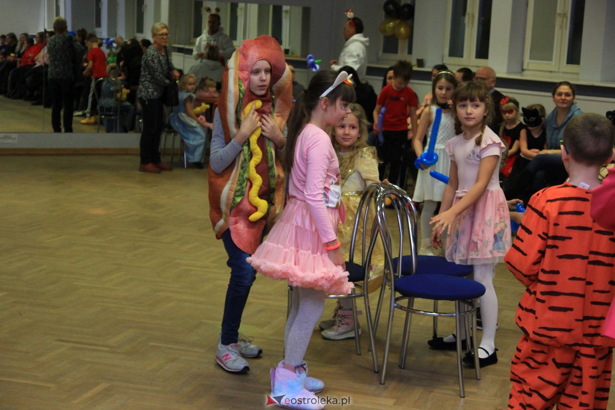 Andrzejkowa zabawa w Klubie Lokator [25.11.2023] - zdjęcie #32 - eOstroleka.pl