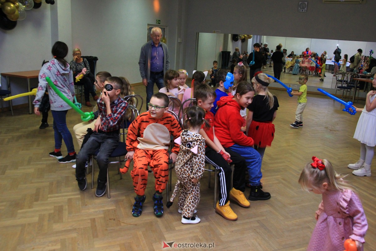Andrzejkowa zabawa w Klubie Lokator [25.11.2023] - zdjęcie #10 - eOstroleka.pl