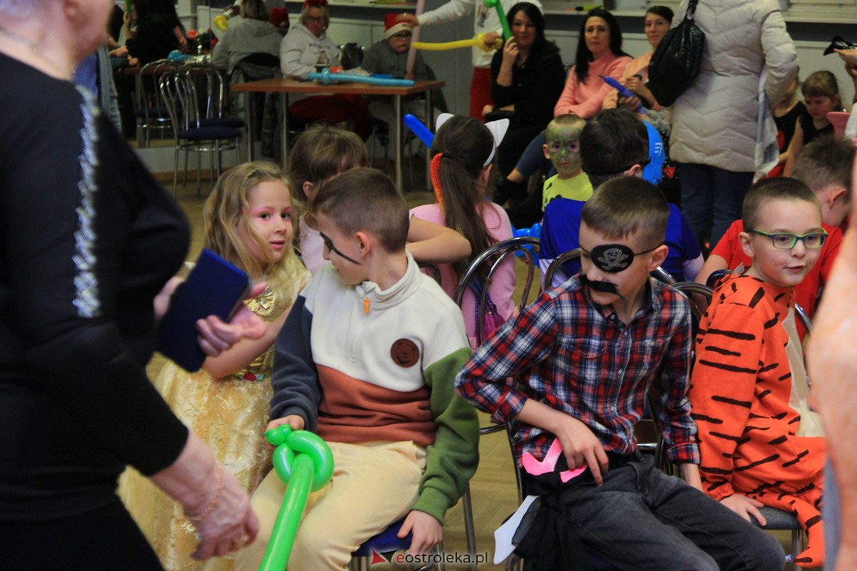 Andrzejkowa zabawa w Klubie Lokator [25.11.2023] - zdjęcie #6 - eOstroleka.pl