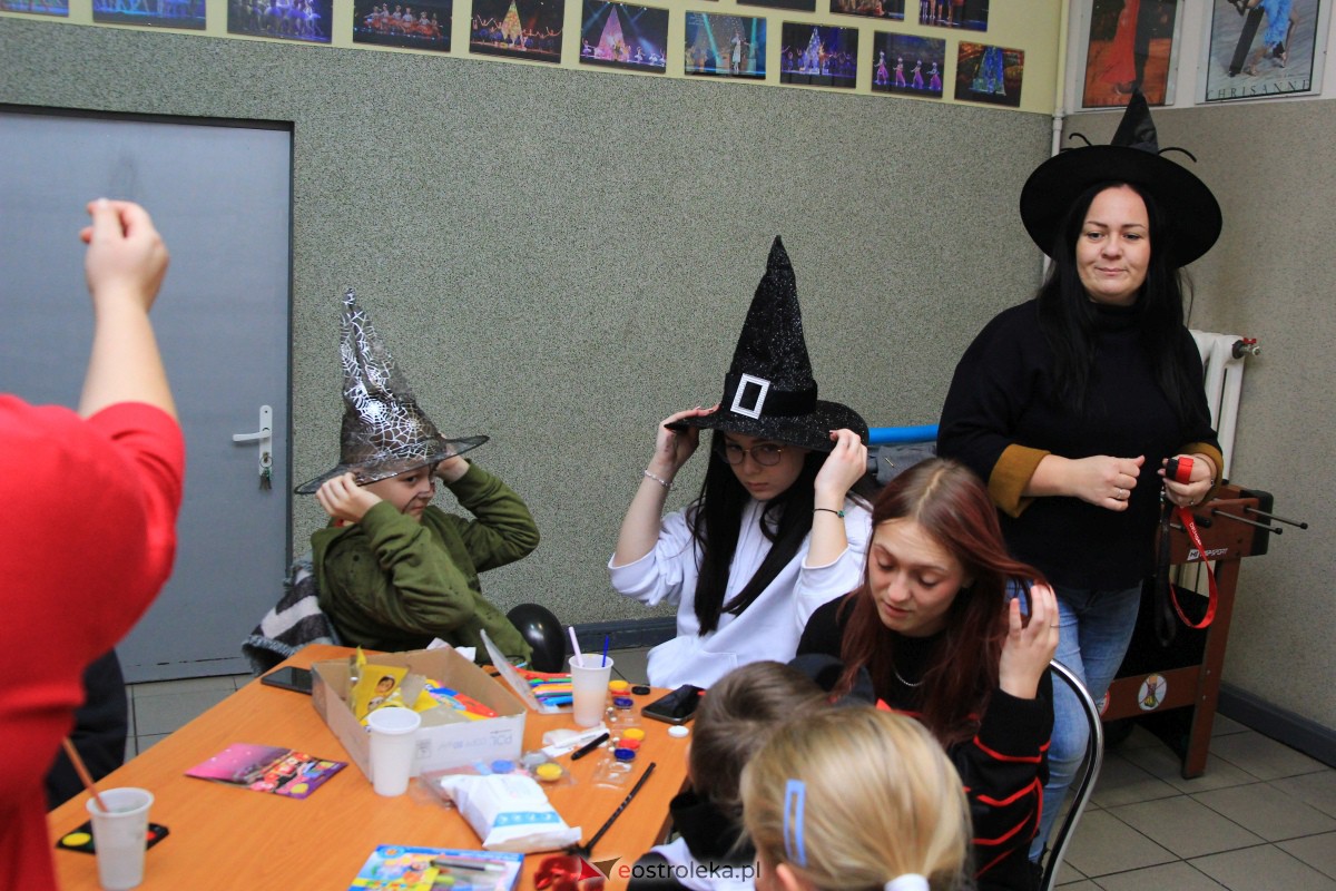 Andrzejkowa zabawa w Klubie Lokator [25.11.2023] - zdjęcie #5 - eOstroleka.pl
