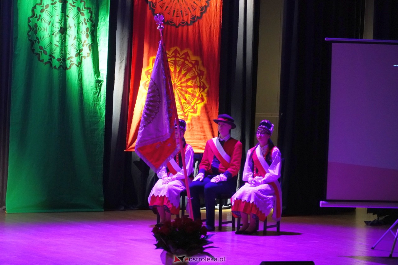 Uroczystość 55-lecia Zespołu Szkół Zawodowych Nr 4 im. Adama Chętnika w Ostrołęce [27.11.2023] - zdjęcie #47 - eOstroleka.pl