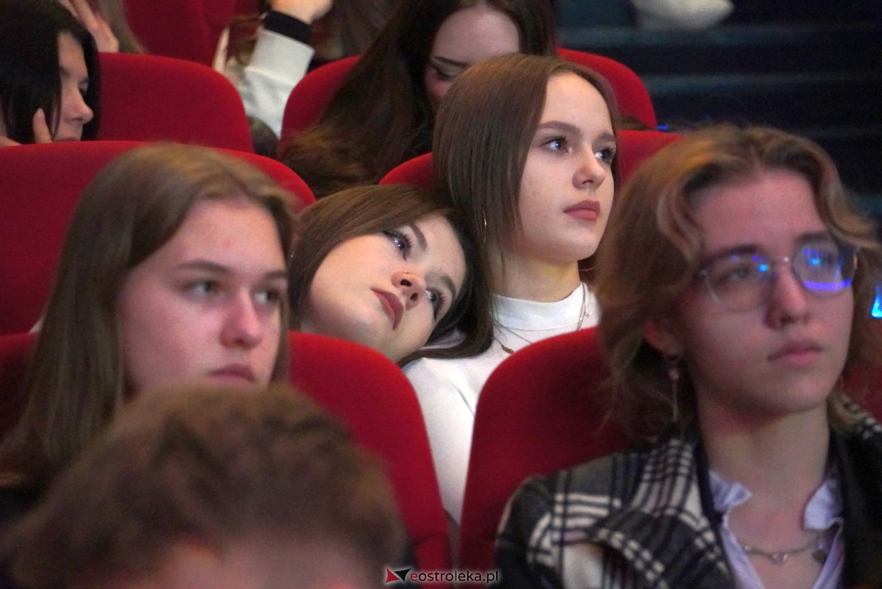 Uroczystość 55-lecia Zespołu Szkół Zawodowych Nr 4 im. Adama Chętnika w Ostrołęce [27.11.2023] - zdjęcie #23 - eOstroleka.pl