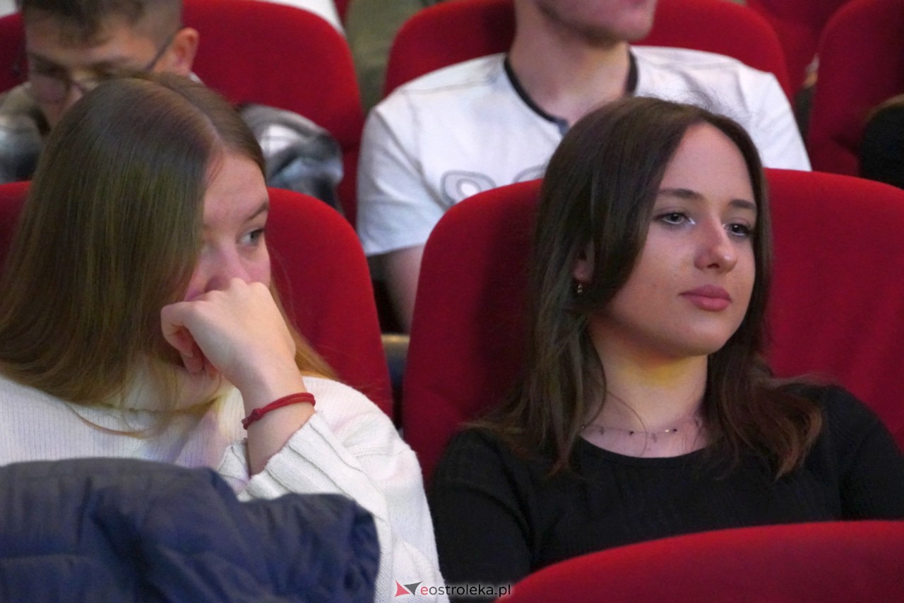 Uroczystość 55-lecia Zespołu Szkół Zawodowych Nr 4 im. Adama Chętnika w Ostrołęce [27.11.2023] - zdjęcie #22 - eOstroleka.pl