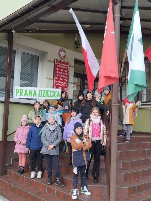 Uroczyste obchody Międzynarodowego Dnia Praw Dziecka - zdjęcie #3 - eOstroleka.pl