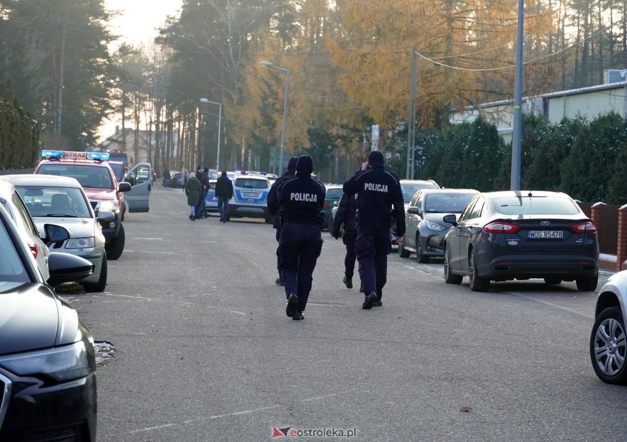 Atak nożownika w ZSP w Kadzidle [29.11.2023] - zdjęcie #46 - eOstroleka.pl