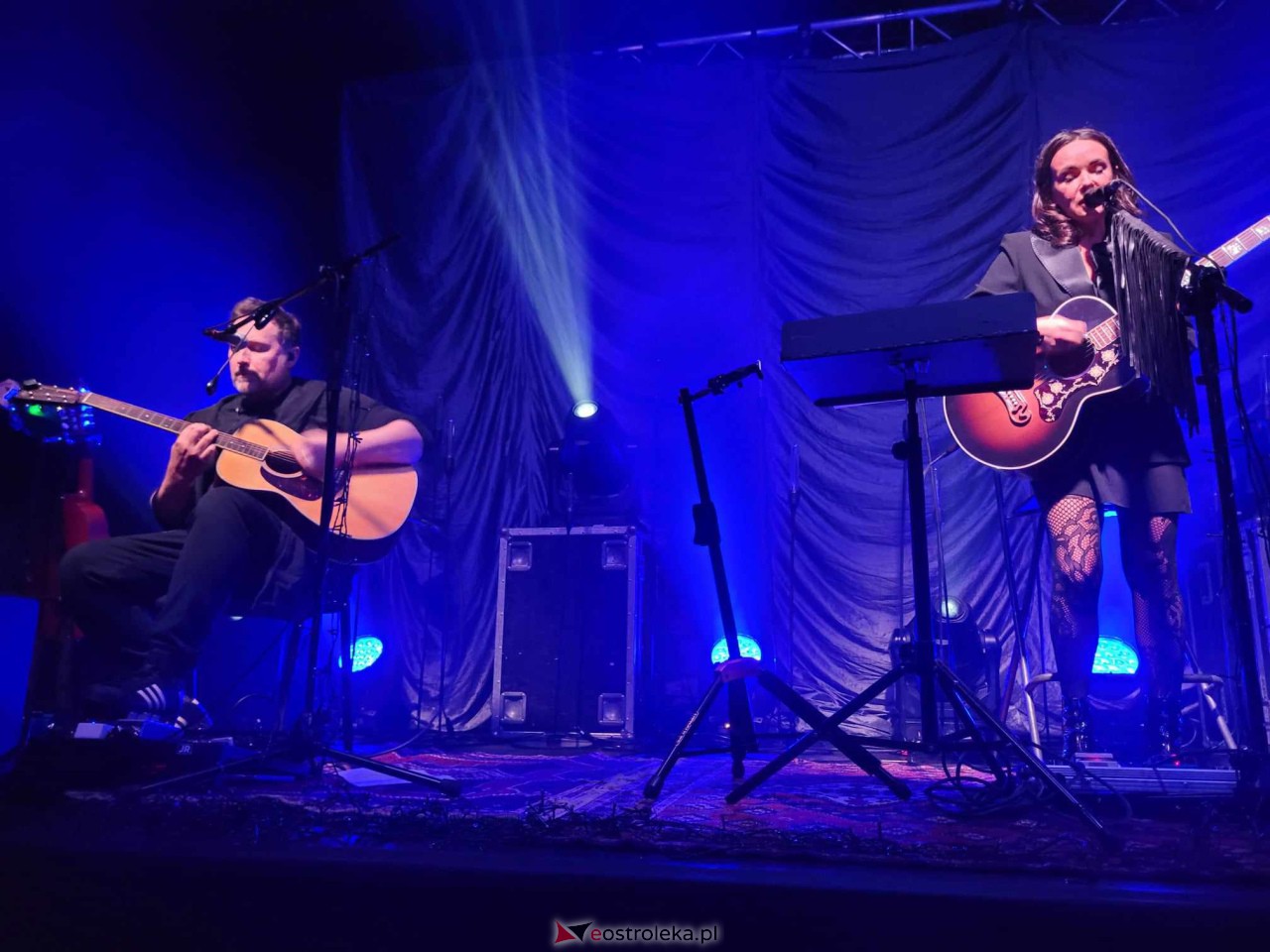 Koncert Kasi Kowalskiej w Ostrołęce [1.12.2023] - zdjęcie #13 - eOstroleka.pl