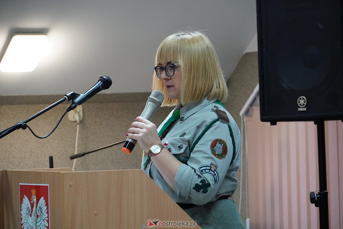 Miejskie Dyktando Ortograficzne na 650-lecie Ostrołęki zorganizowane przez ZHP [2.12.2023] - zdjęcie #80 - eOstroleka.pl