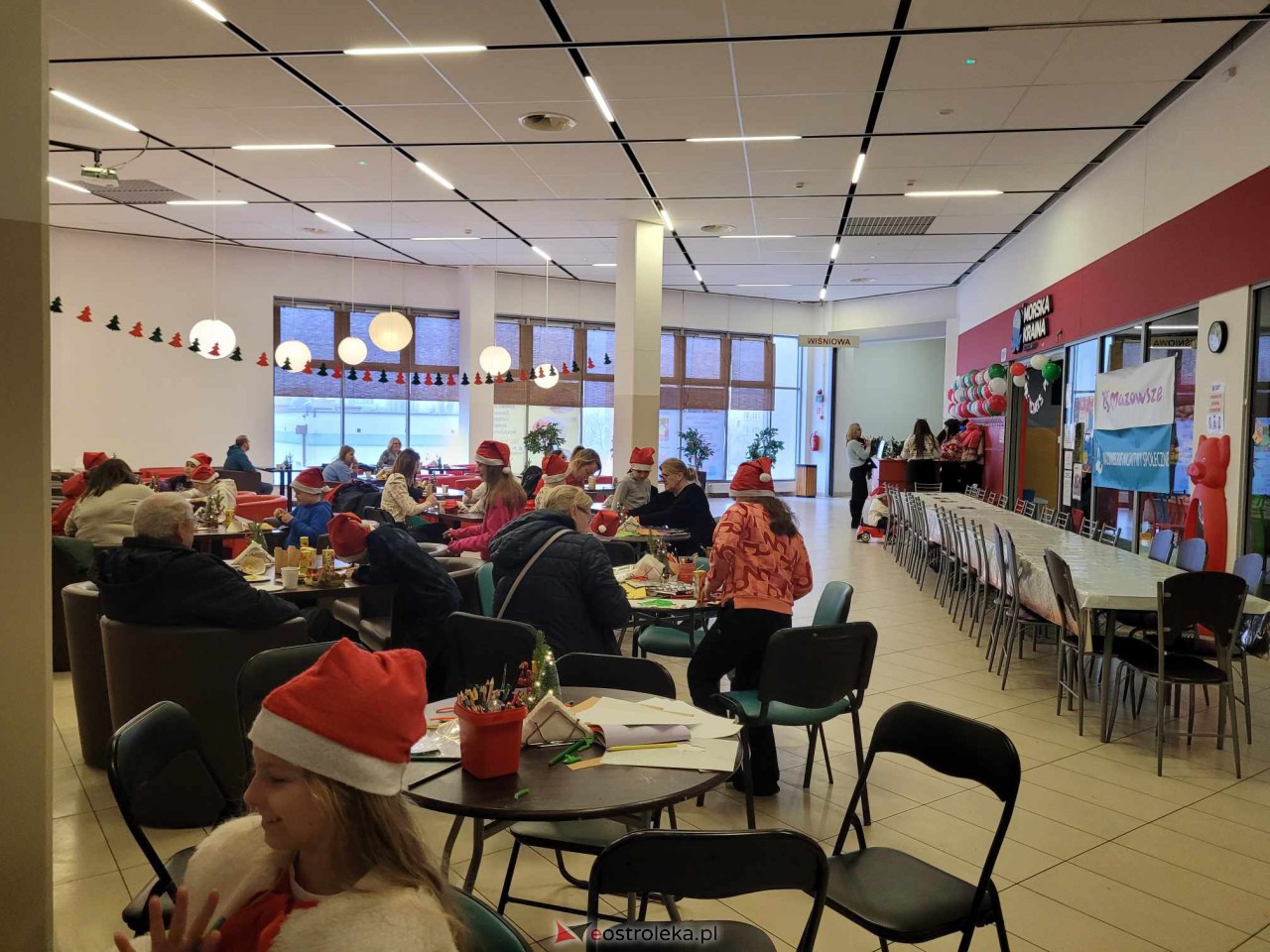 Rodzinne Spotkanie Mikołajkowe [02.12.2023] - zdjęcie #7 - eOstroleka.pl