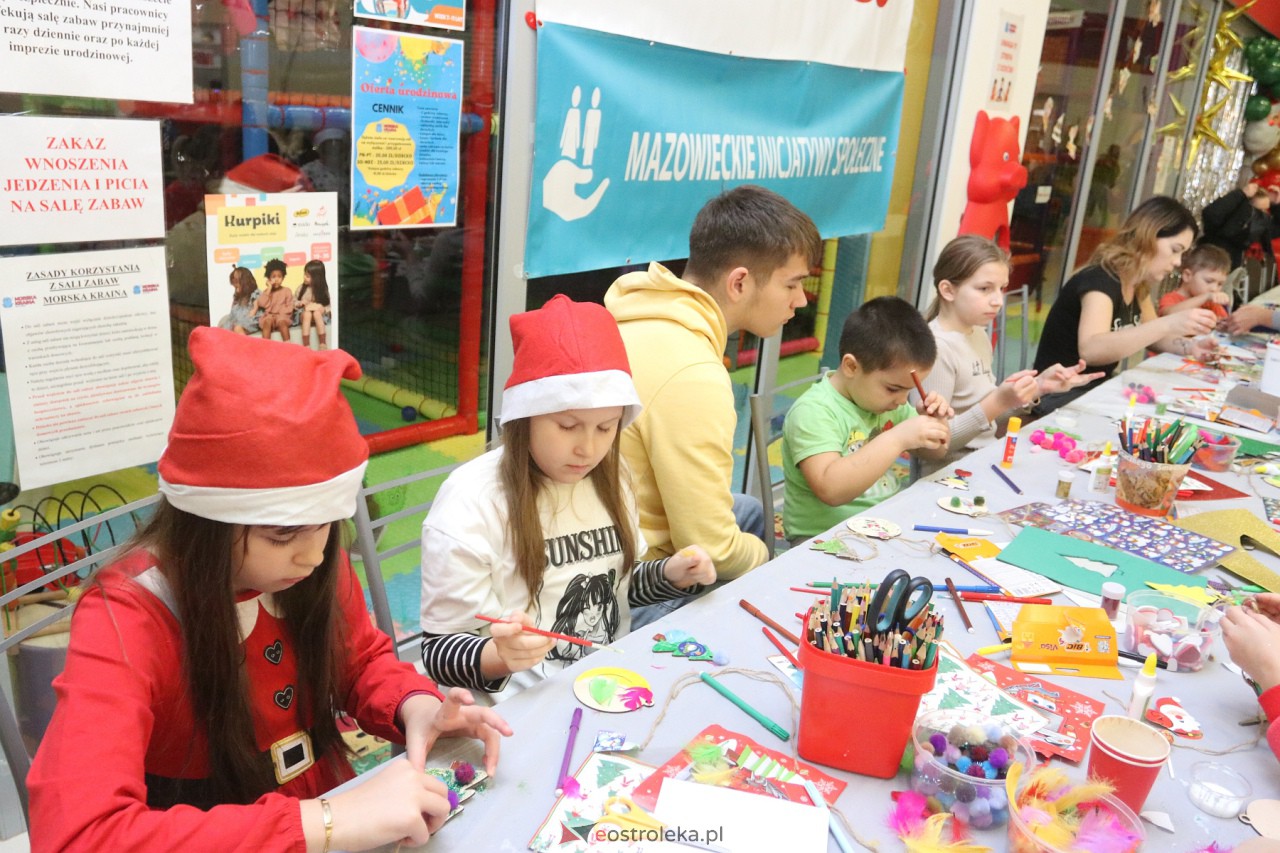 Rodzinne Spotkanie Mikołajkowe [02.12.2023] - zdjęcie #148 - eOstroleka.pl