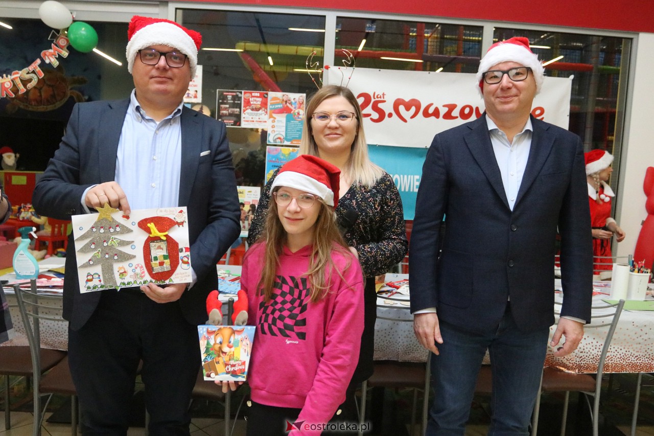 Rodzinne Spotkanie Mikołajkowe [02.12.2023] - zdjęcie #115 - eOstroleka.pl
