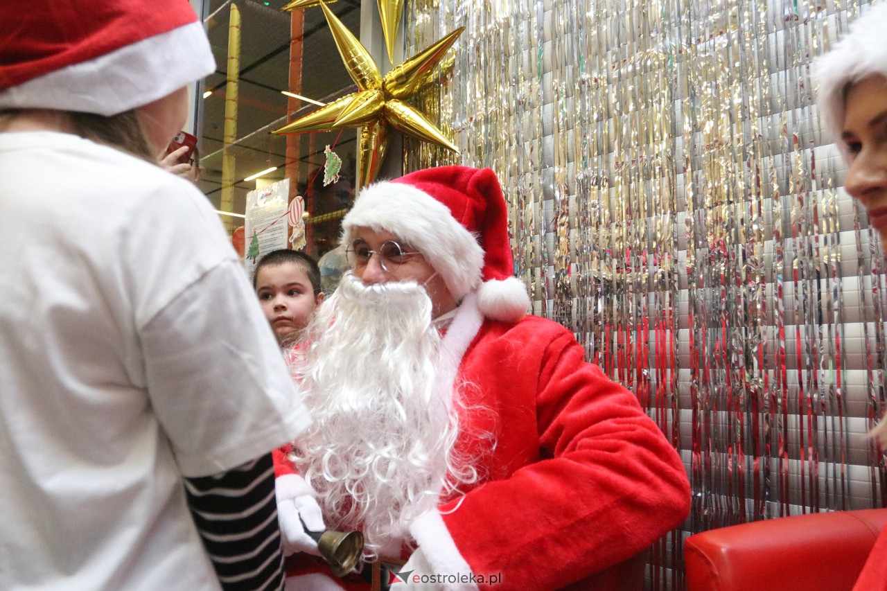 Rodzinne Spotkanie Mikołajkowe [02.12.2023] - zdjęcie #76 - eOstroleka.pl