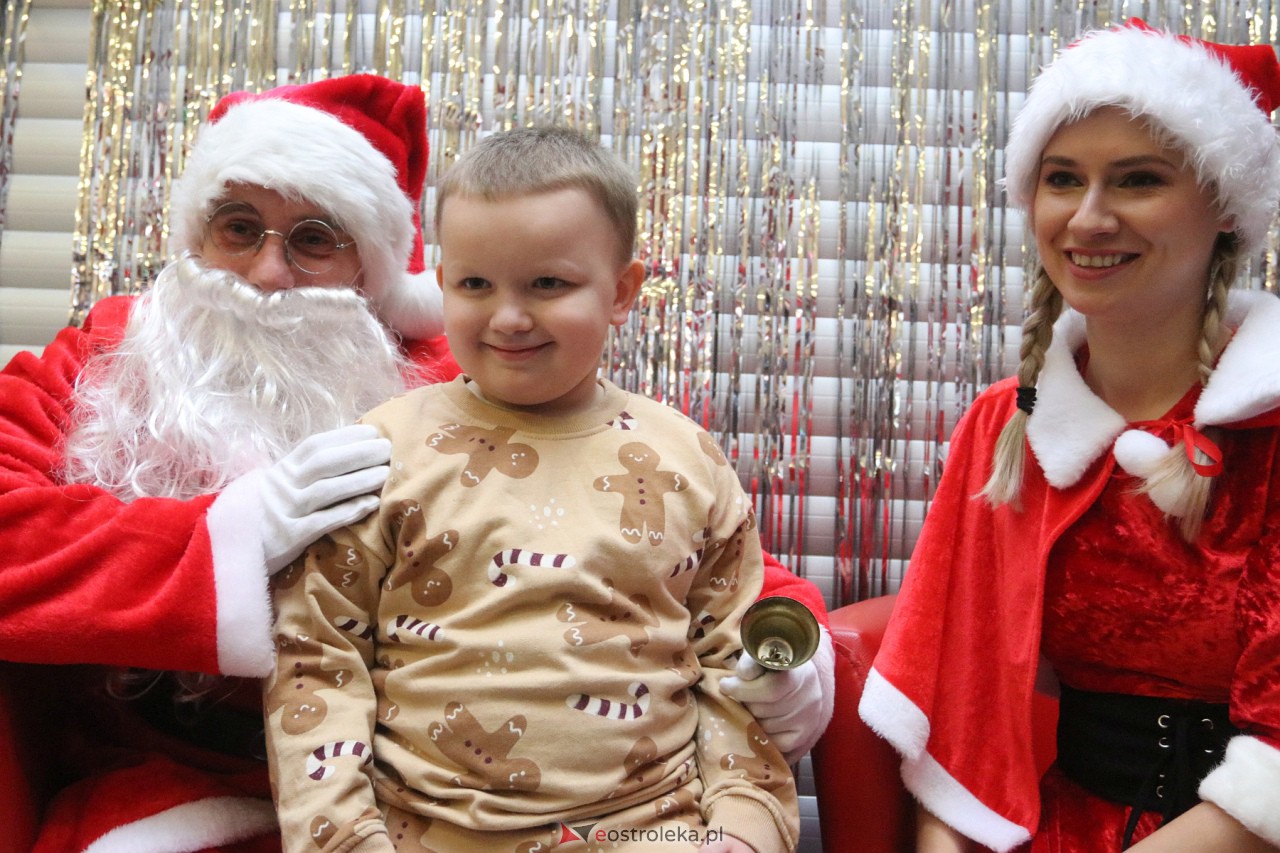 Rodzinne Spotkanie Mikołajkowe [02.12.2023] - zdjęcie #72 - eOstroleka.pl