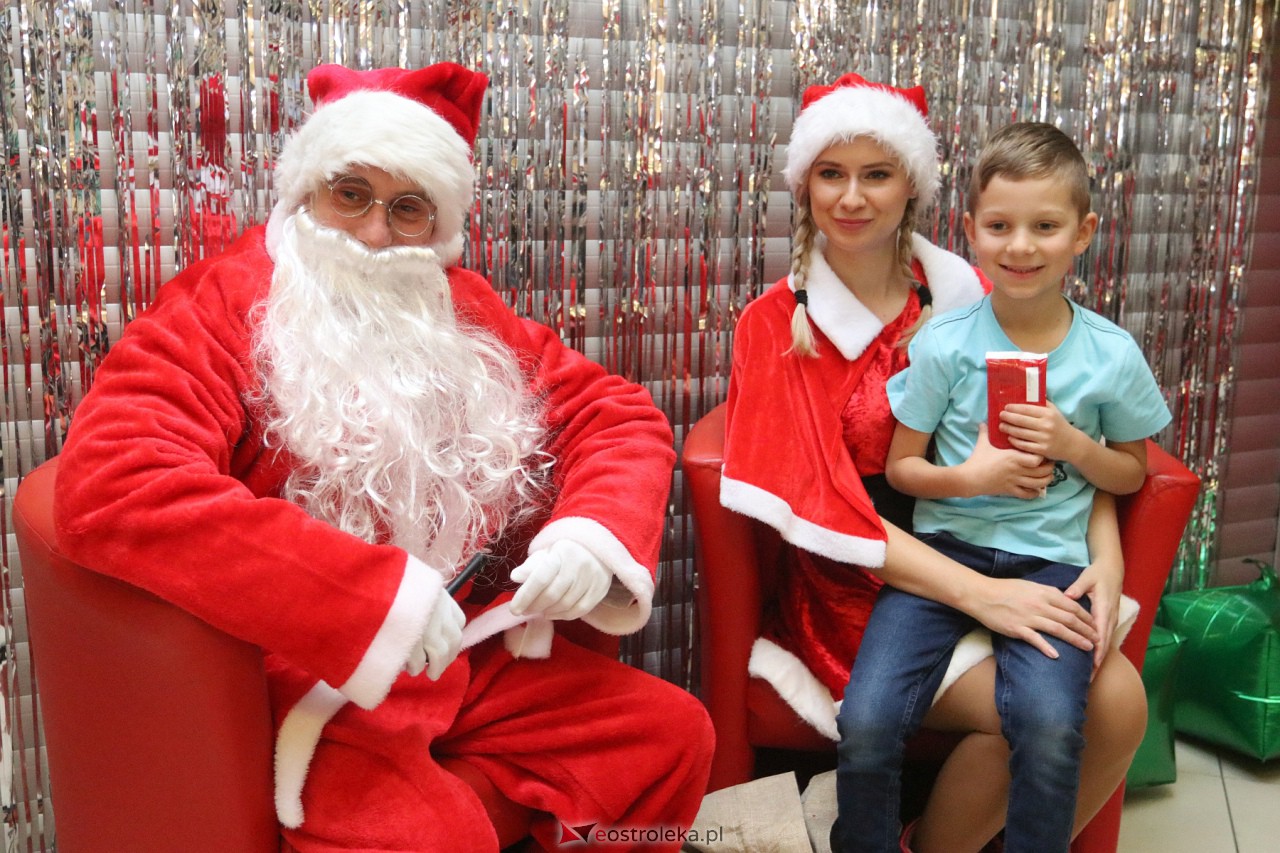 Rodzinne Spotkanie Mikołajkowe [02.12.2023] - zdjęcie #51 - eOstroleka.pl