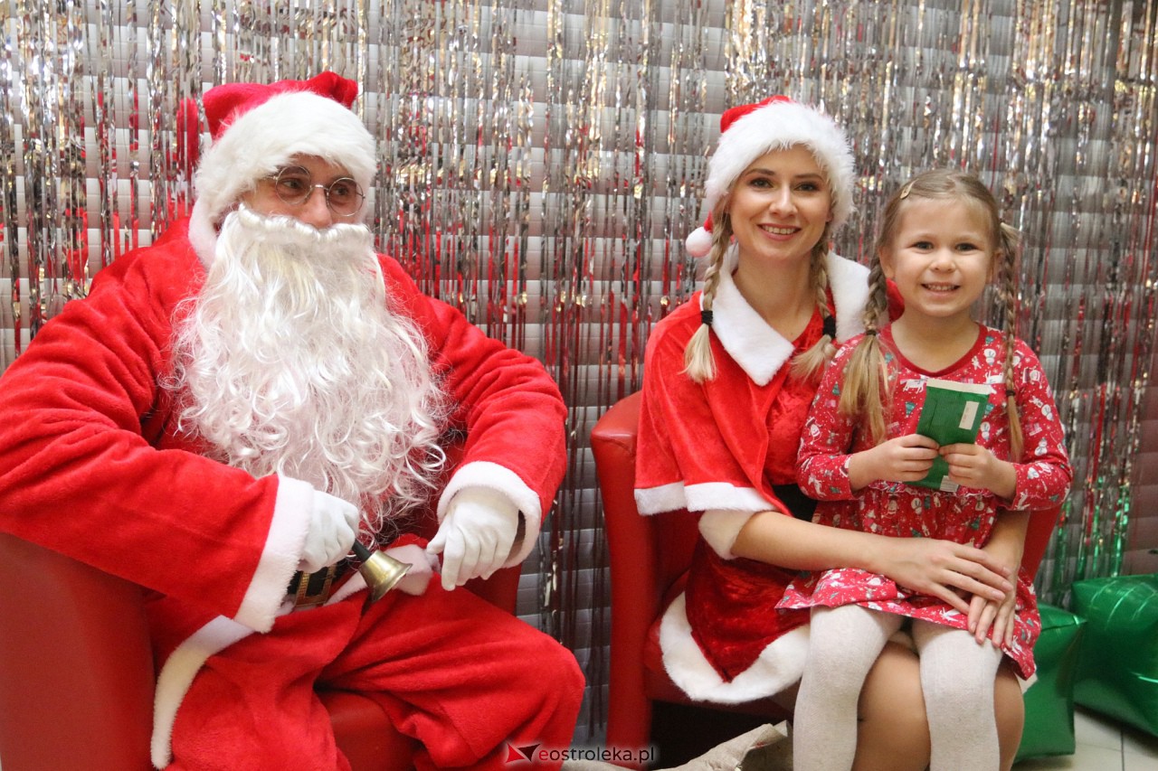 Rodzinne Spotkanie Mikołajkowe [02.12.2023] - zdjęcie #47 - eOstroleka.pl