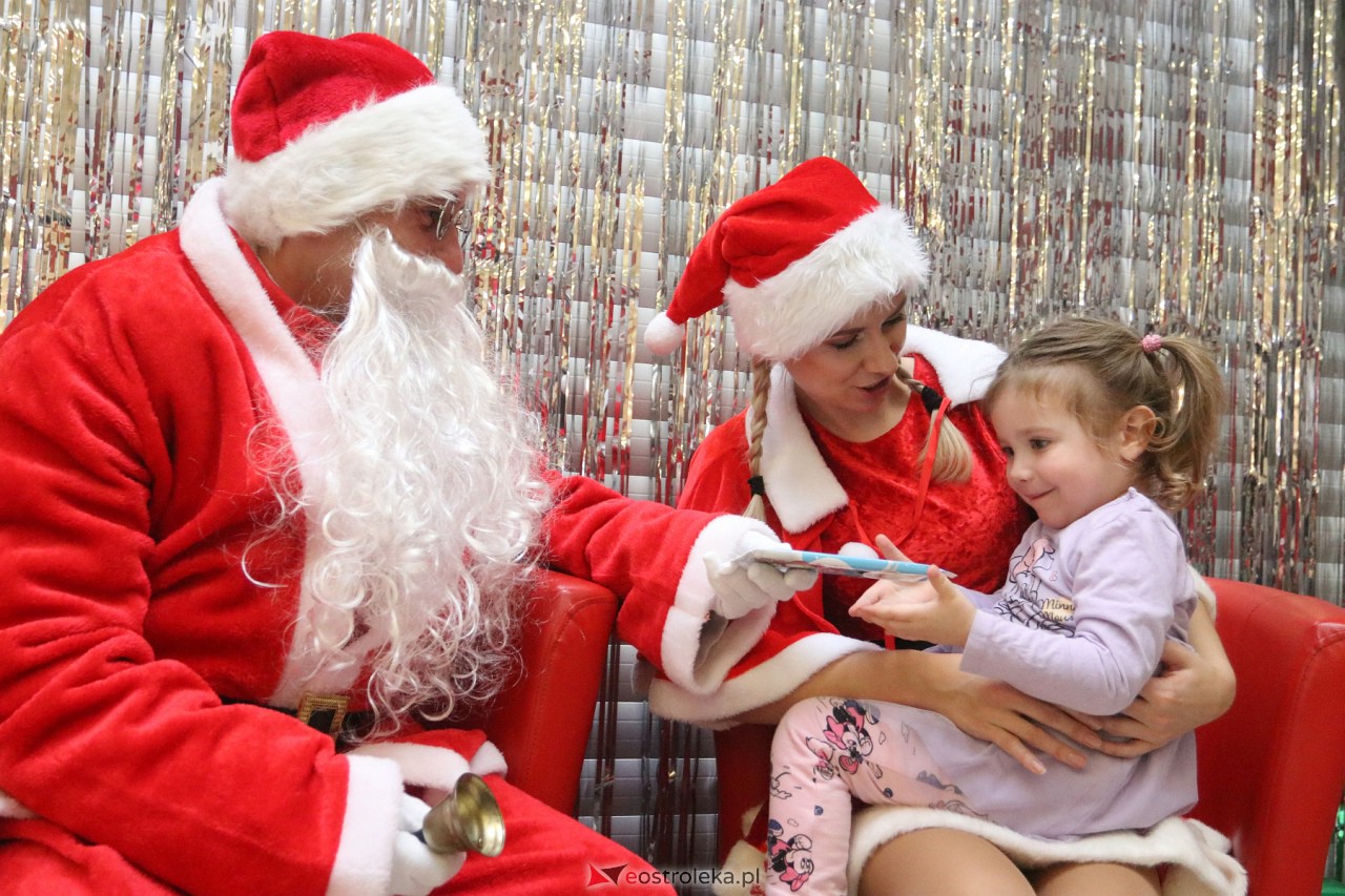 Rodzinne Spotkanie Mikołajkowe [02.12.2023] - zdjęcie #38 - eOstroleka.pl