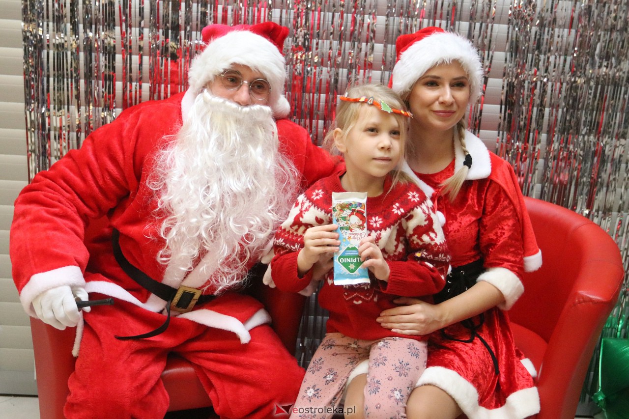 Rodzinne Spotkanie Mikołajkowe [02.12.2023] - zdjęcie #26 - eOstroleka.pl