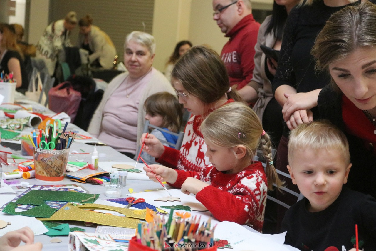 Rodzinne Spotkanie Mikołajkowe [02.12.2023] - zdjęcie #19 - eOstroleka.pl