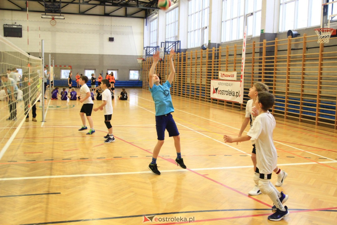 I Mikołajkowy Turniej Piłki Siatkowej z SM CENTRUM [02.12.2023] - zdjęcie #218 - eOstroleka.pl