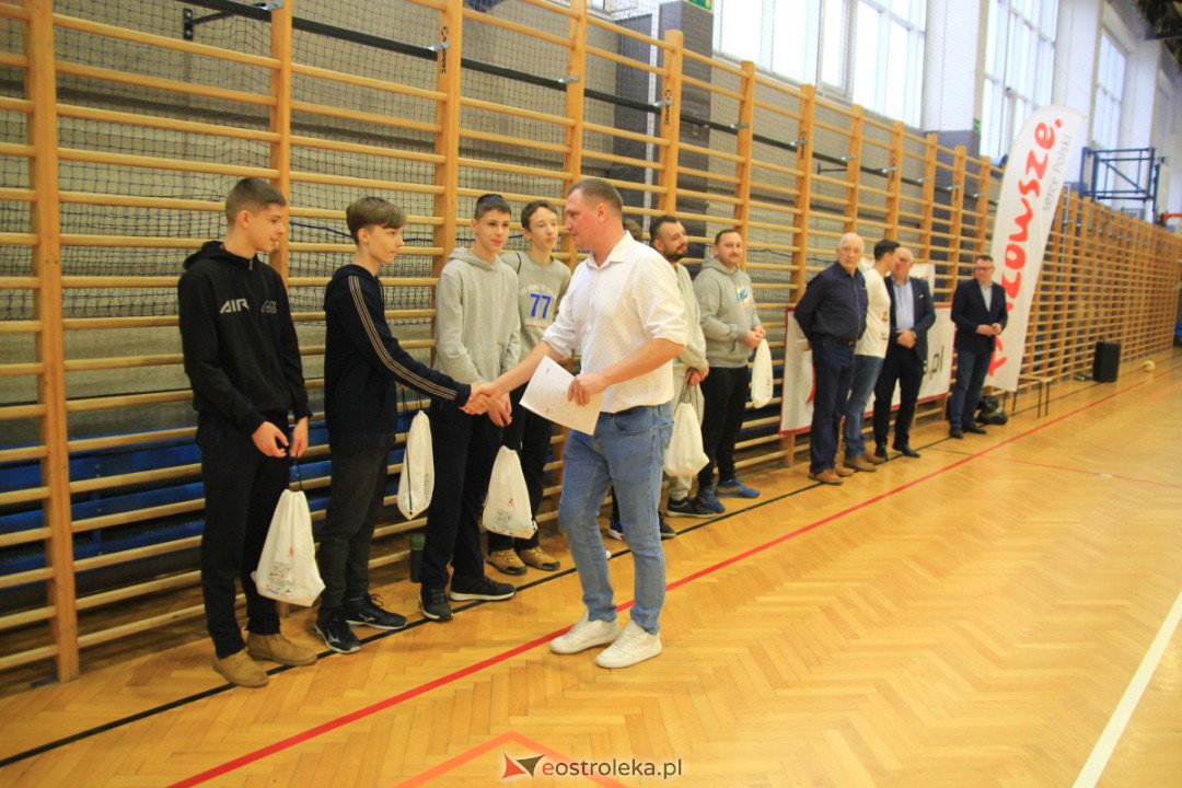 I Mikołajkowy Turniej Piłki Siatkowej z SM CENTRUM [02.12.2023] - zdjęcie #148 - eOstroleka.pl