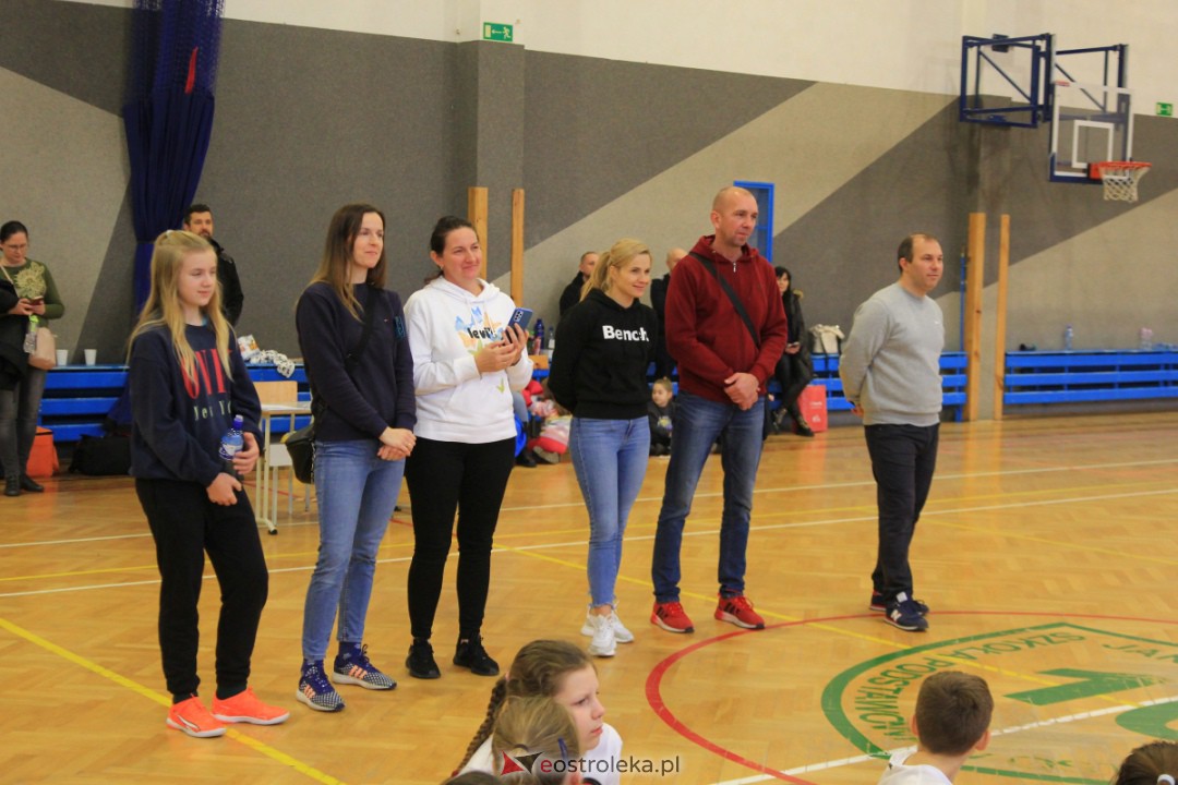 I Mikołajkowy Turniej Piłki Siatkowej z SM CENTRUM [02.12.2023] - zdjęcie #147 - eOstroleka.pl