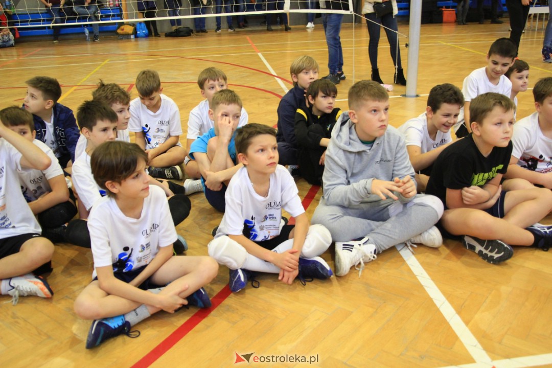 I Mikołajkowy Turniej Piłki Siatkowej z SM CENTRUM [02.12.2023] - zdjęcie #142 - eOstroleka.pl