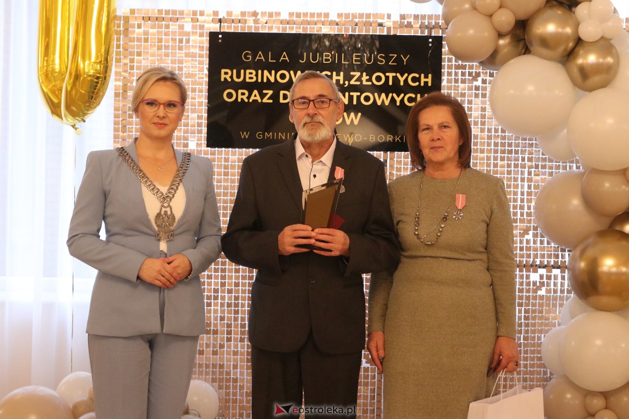 Złote Gody w Olszewie-Borkach [2.12.2023] - zdjęcie #107 - eOstroleka.pl