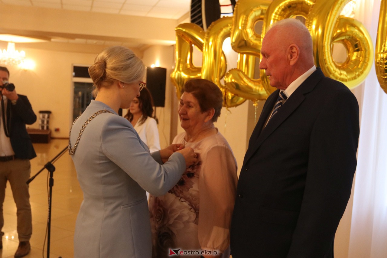 Złote Gody w Olszewie-Borkach [2.12.2023] - zdjęcie #103 - eOstroleka.pl