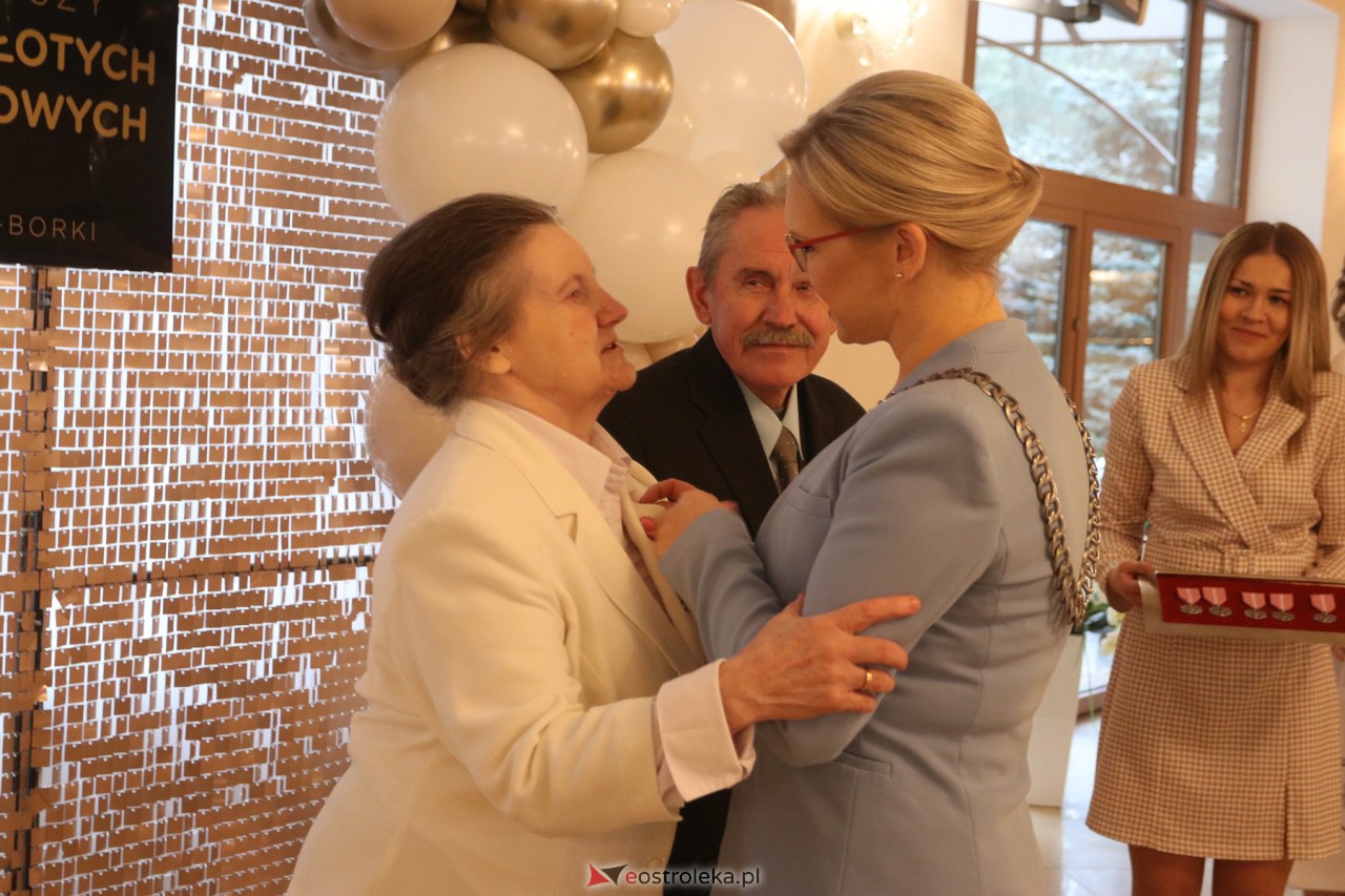 Złote Gody w Olszewie-Borkach [2.12.2023] - zdjęcie #97 - eOstroleka.pl