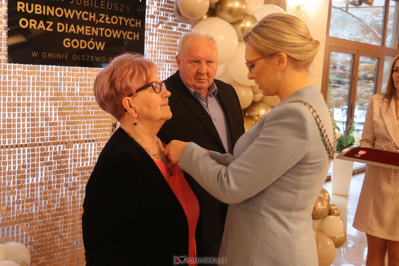 Złote Gody w Olszewie-Borkach [2.12.2023] - zdjęcie #62 - eOstroleka.pl