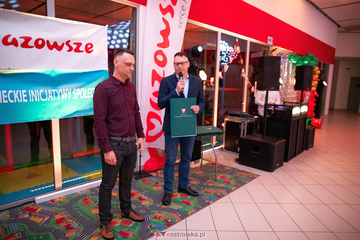 15 lat pomocy potrzebującym. Wolontariusze MIS-u uhonorowani przez samorząd Mazowsza [2.12.2023] - zdjęcie #34 - eOstroleka.pl