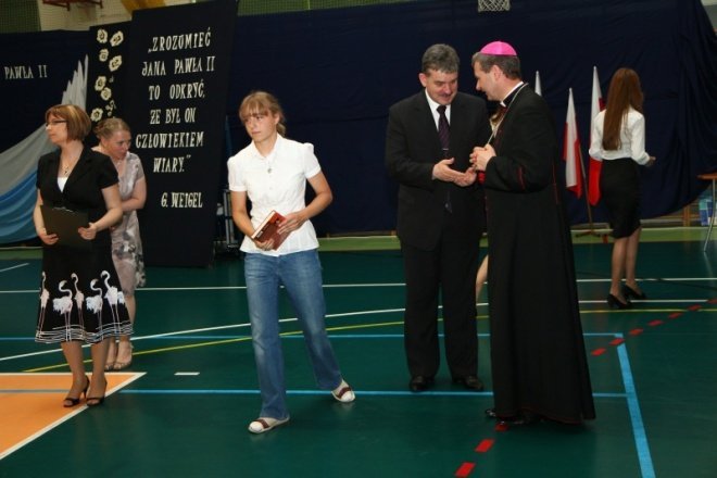 Geniusz błogosławionego Jana Pawła II-  teologa, wychowawcy, poety - zdjęcie #15 - eOstroleka.pl