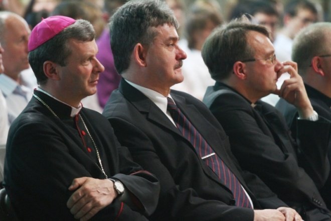 Geniusz błogosławionego Jana Pawła II-  teologa, wychowawcy, poety - zdjęcie #1 - eOstroleka.pl