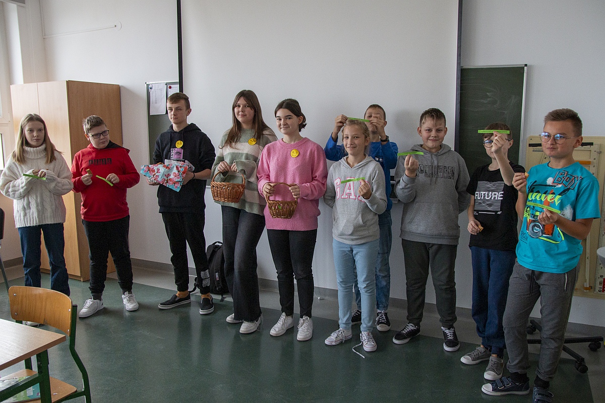 Tydzień dbania o relacje w SP w Lipnikach [05.12.2023] - zdjęcie #53 - eOstroleka.pl